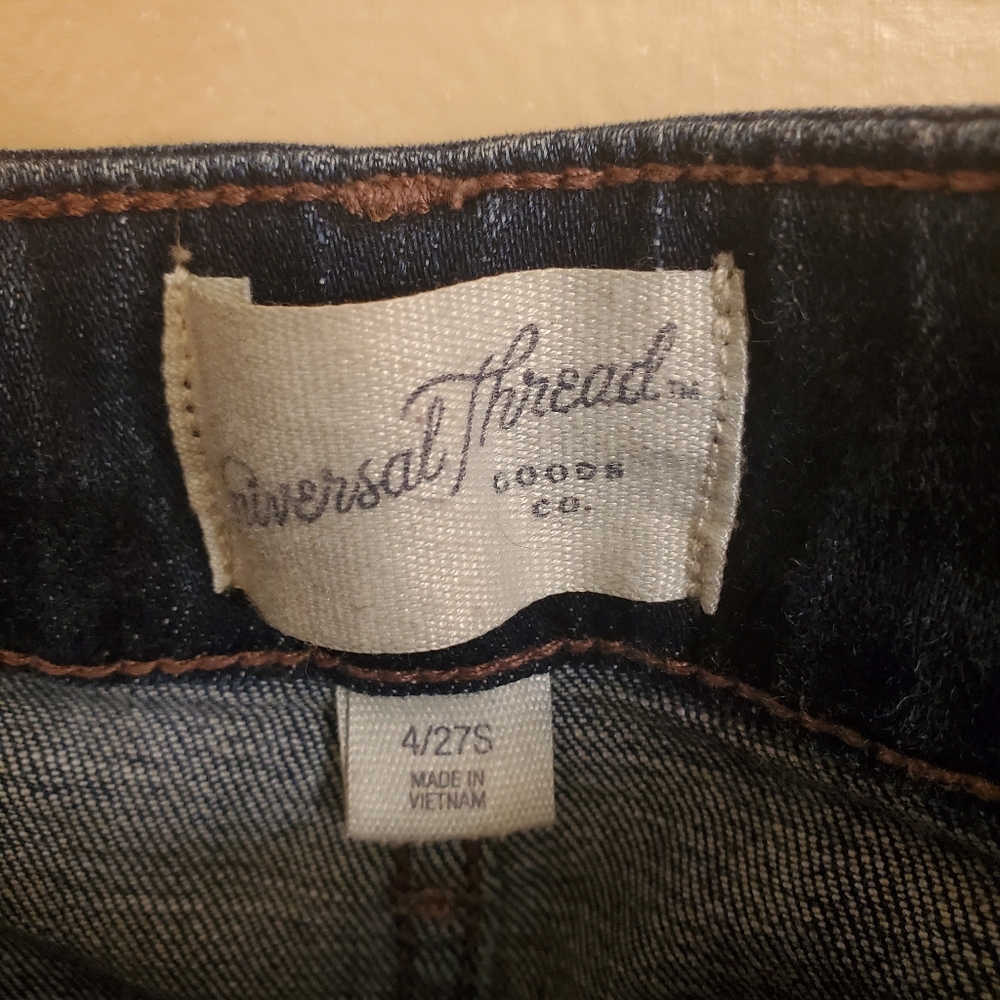 UNIVERSAL THREAD High Rise Slim Straight SIZE 4 SHORT - Picture 3 of 7
